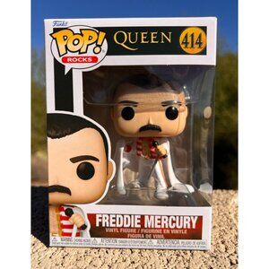 Funko Pop! Rocks: Queen - Freddy Mercury with Cape (#414, NEW)